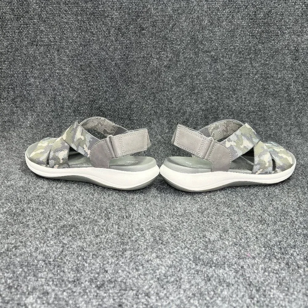 Clarks Cloudsteppers Sandals Women's‎ Size 8W Green Camo Comfort Casual Outdoor